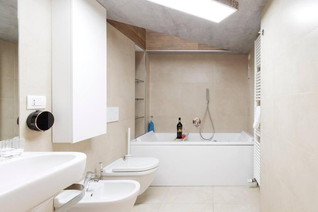 Haven Luxury Loft - Centre Como